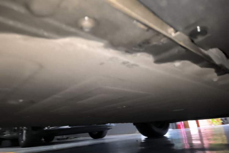 Used Hongqi Tiangong 08 2025 605 Pioneer Edition Chassis Front Left