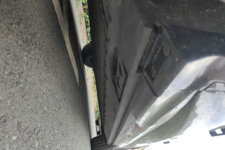 Used Hongqi Tiangong 08 2025 730 Max Rear-Drive Version Chassis Front Left