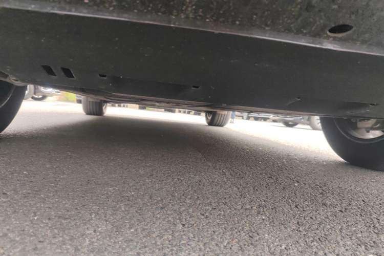 Used Hongqi Tiangong 08 2025 730 Max Rear-Drive Version Chassis Front