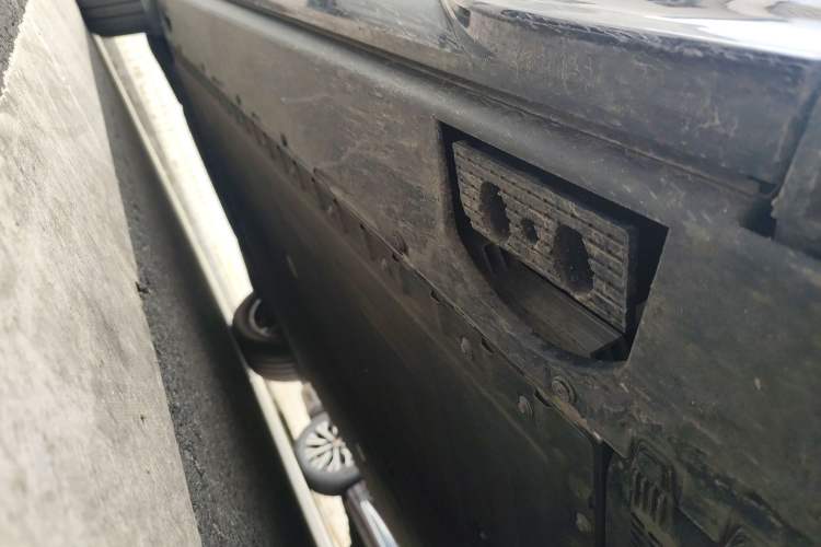 Used Hongqi Tiangong 08 2025 605 Pioneer Edition Chassis Front Right