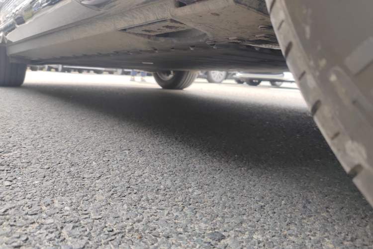 Used Hongqi Tiangong 08 2025 730 Max Rear-Drive Version Chassis Front Right