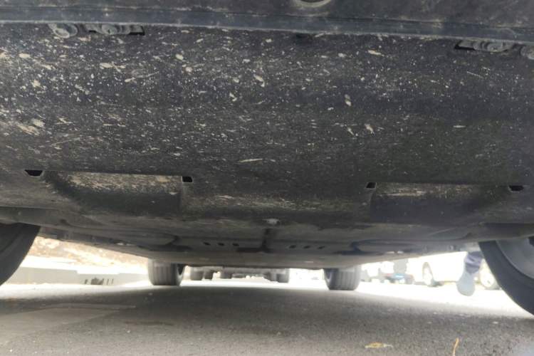 Used Hongqi Tiangong 08 2025 680 Ultra Four-Wheel-Drive Version Chassis Front