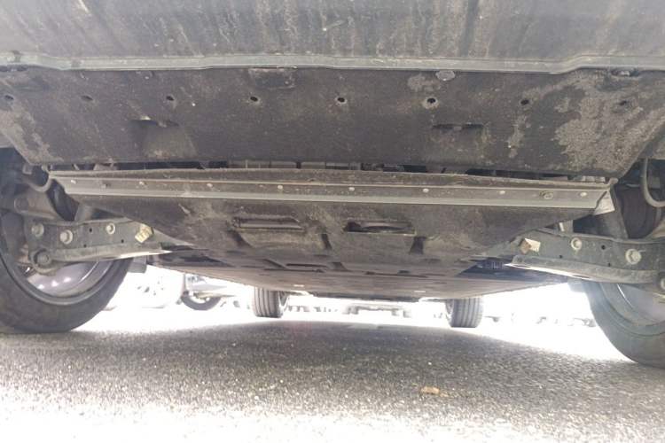 Used Hongqi Tiangong 08 2025 680 Ultra Four-Wheel-Drive Version Chassis Rear