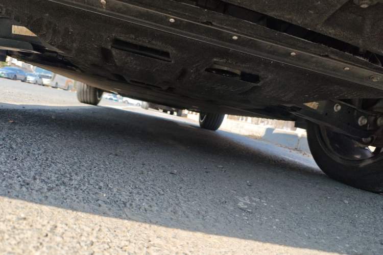 Used Hongqi Tiangong 08 2025 565 All-Wheel-Drive Pioneer Edition Chassis Rear