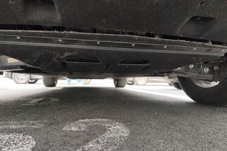 Used Hongqi Tiangong 08 2025 605 Pioneer Edition Chassis Rear