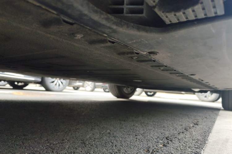 Used Hongqi Tiangong 08 2025 605 Pioneer Edition Chassis Rear Right