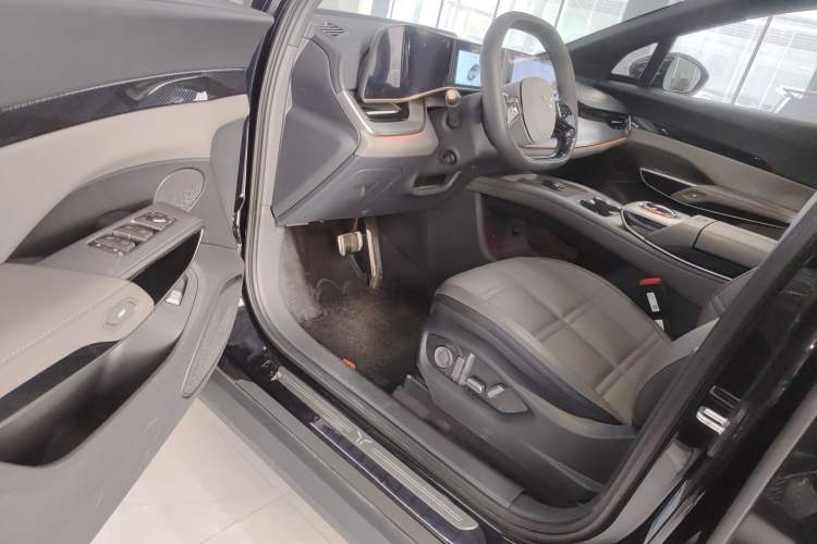 Used Hongqi Tiangong 08 2025 730 Smart Selection Edition Driver Seat
