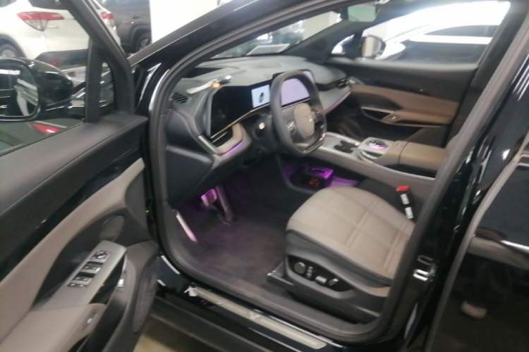 Used Hongqi Tiangong 08 2025 730 Smart Selection Edition Driver Seat