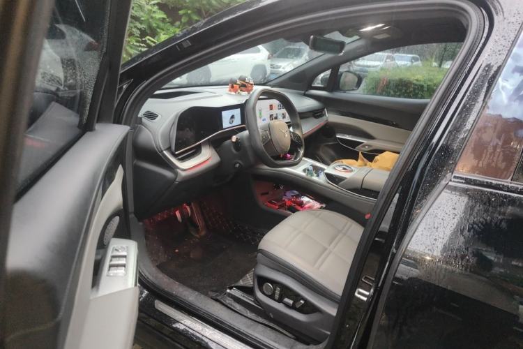 Used Hongqi Tiangong 08 2025 730 Max Rear-Drive Version Driver Seat