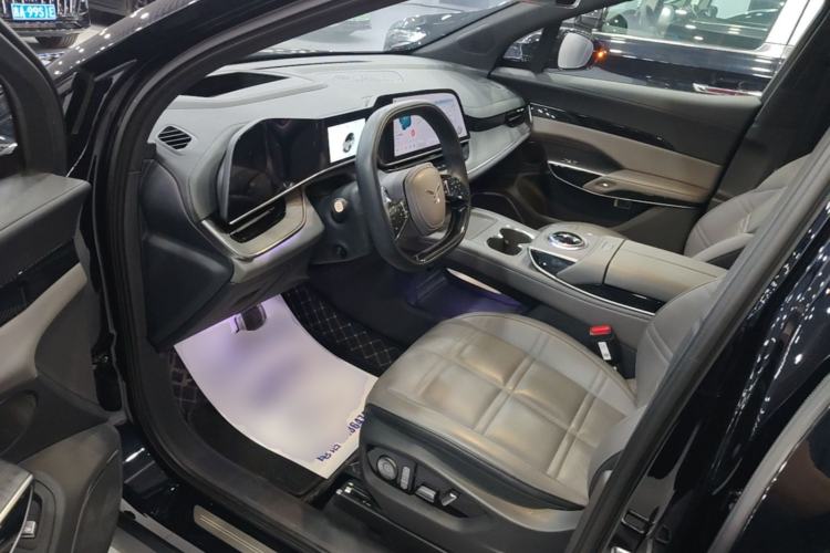 Used Hongqi Tiangong 08 2025 680 Ultra Four-Wheel-Drive Version Driver Seat