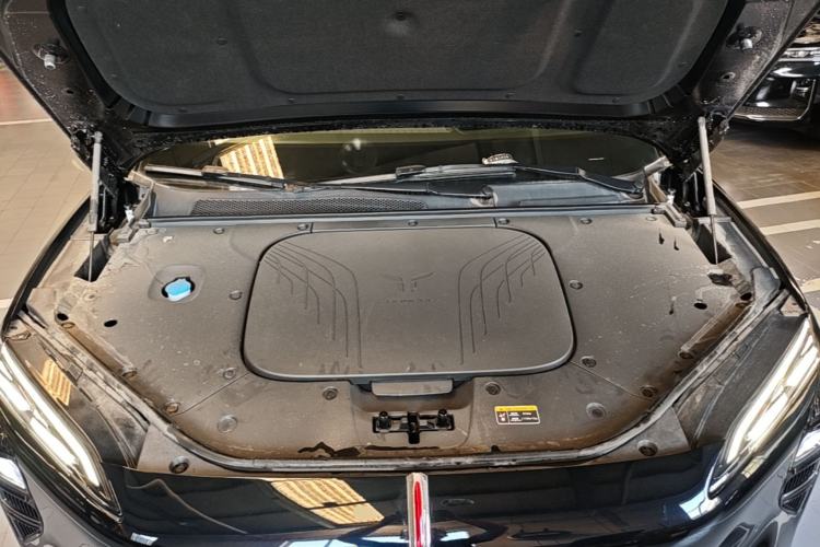 Used Hongqi Tiangong 08 2025 730 Max Rear-Drive Version Engine Bay
