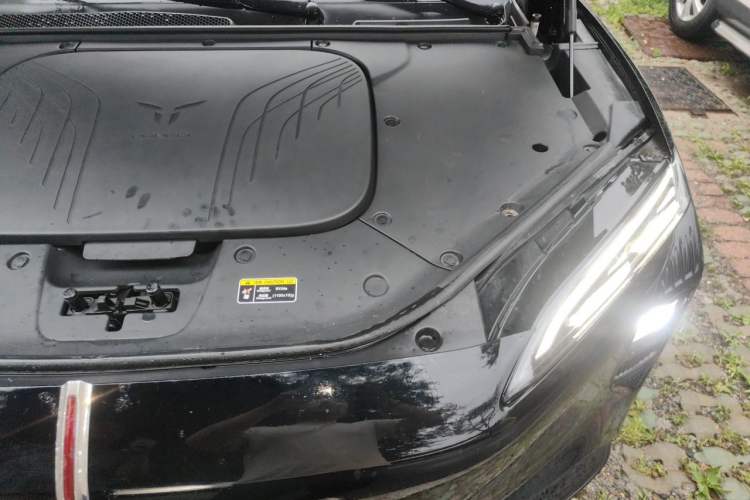Used Hongqi Tiangong 08 2025 730 Max Rear-Drive Version Engine Bay Left
