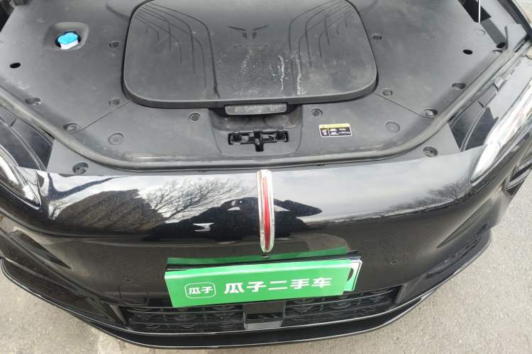 Used Hongqi Tiangong 08 2025 680 Ultra Four-Wheel-Drive Version Engine Bay