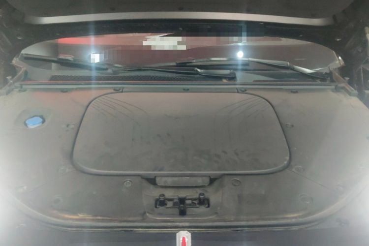 Used Hongqi Tiangong 08 2025 680 Ultra Four-Wheel-Drive Version Engine Bay