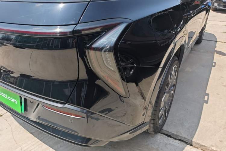 Used Hongqi Tiangong 08 2025 680 Ultra Four-Wheel-Drive Version Exterior 3
