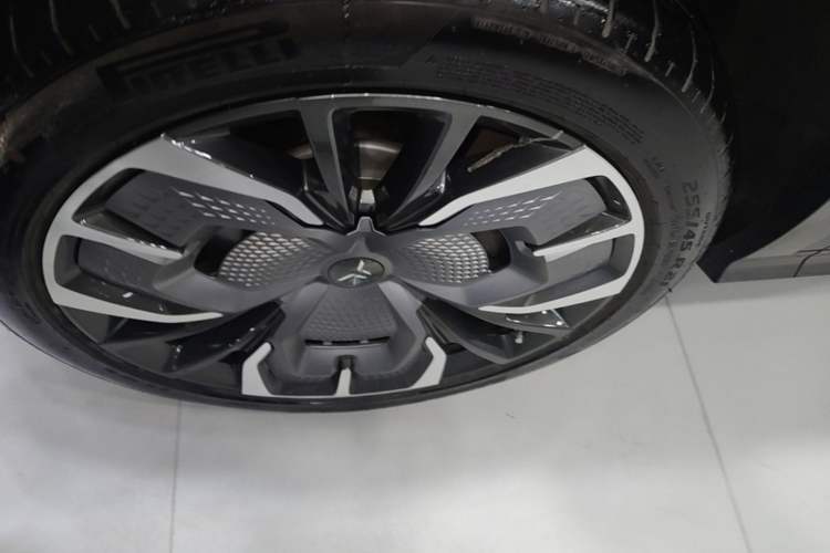 Used Hongqi Tiangong 08 2025 680 Ultra Four-Wheel-Drive Version Exterior 4