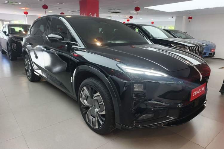 Used Hongqi Tiangong 08 2025 680 Ultra Four-Wheel-Drive Version Front Right 45 Deg