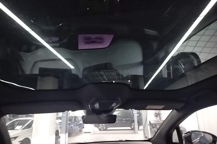 Used Hongqi Tiangong 08 2025 680 Ultra Four-Wheel-Drive Version Headliner