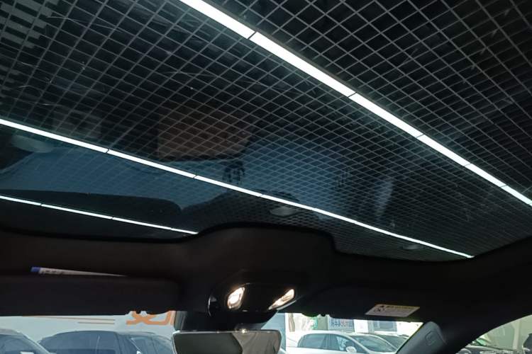Used Hongqi Tiangong 08 2025 680 Ultra Four-Wheel-Drive Version Headliner