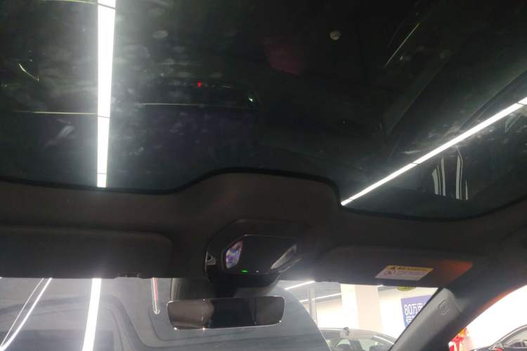 Used Hongqi Tiangong 08 2025 680 Ultra Four-Wheel-Drive Version Headliner