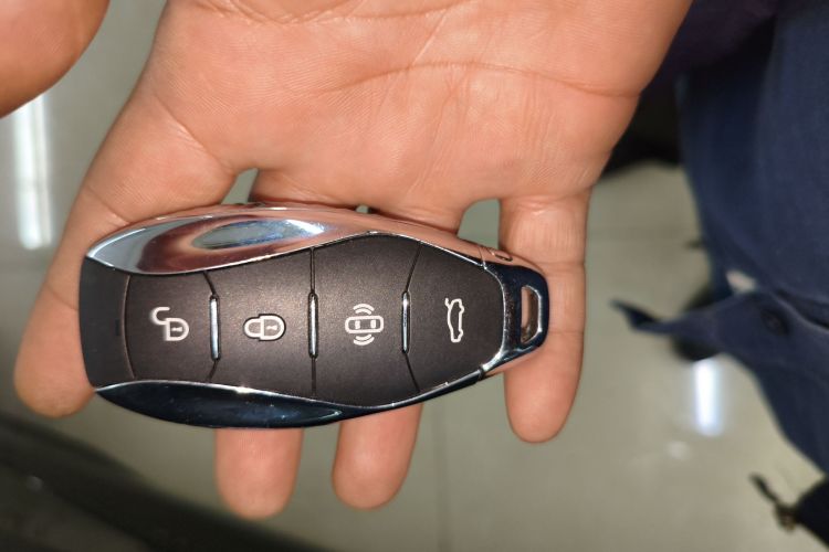 Used Hongqi Tiangong 08 2025 605 Max Rear-Drive Version Interior 1