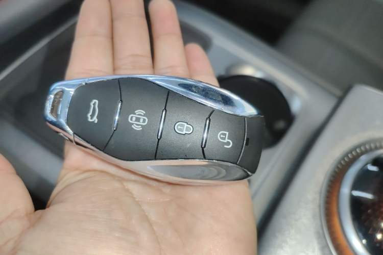Used Hongqi Tiangong 08 2025 730 Smart Selection Edition Interior 1