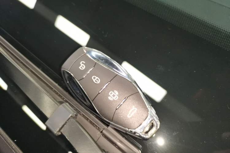 Used Hongqi Tiangong 08 2025 680 All-Wheel Drive Smart Selection Edition Interior 1