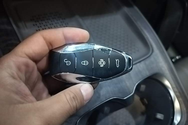 Used Hongqi Tiangong 08 2025 680 Ultra Four-Wheel-Drive Version Interior 1