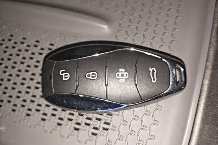 Used Hongqi Tiangong 08 2025 680 Ultra Four-Wheel-Drive Version Interior 1