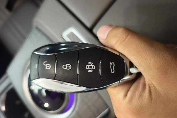 Used Hongqi Tiangong 08 2025 680 Ultra Four-Wheel-Drive Version Interior 1