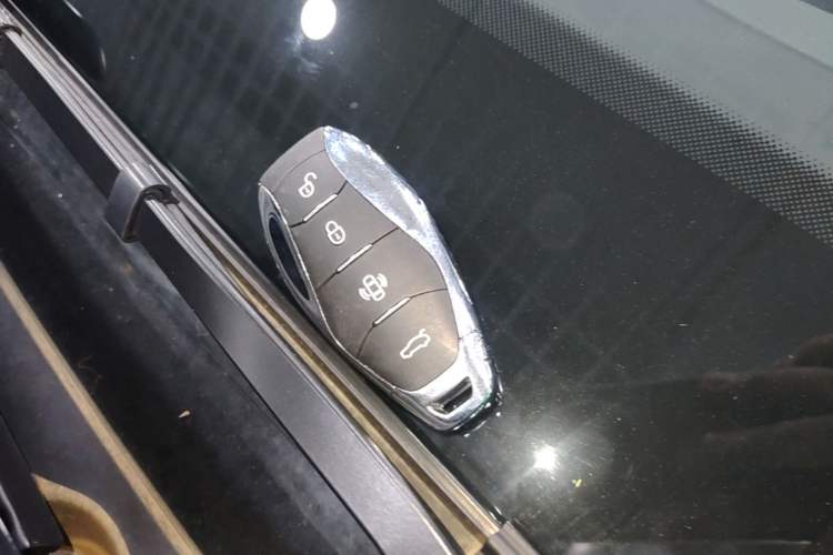 Used Hongqi Tiangong 08 2025 680 Ultra Four-Wheel-Drive Version Interior 1