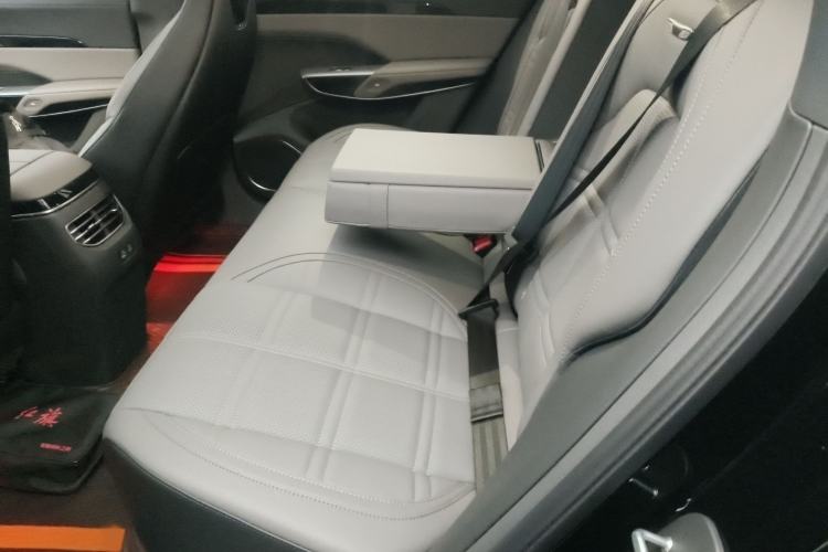 Used Hongqi Tiangong 08 2025 605 Max Rear-Drive Version Interior 4