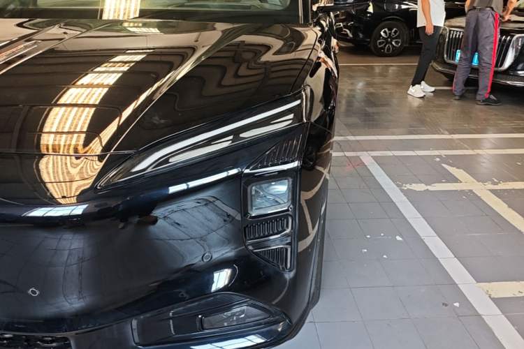 Used Hongqi Tiangong 08 2025 730 Max Rear-Drive Version Left Front Headlight