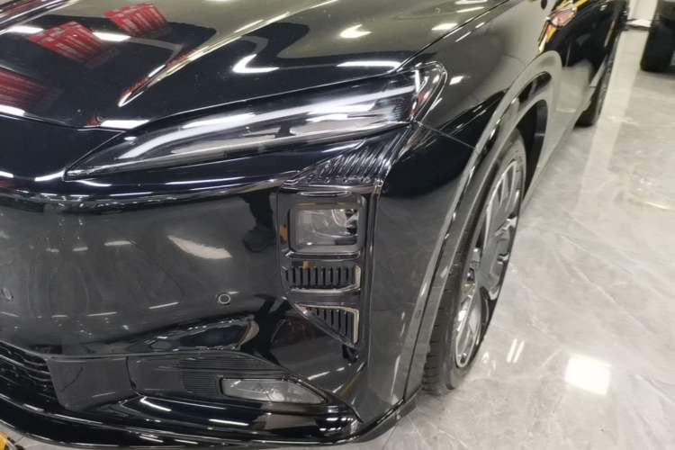 Used Hongqi Tiangong 08 2025 680 All-Wheel Drive Smart Selection Edition Left Front Headlight