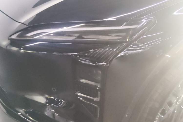 Used Hongqi Tiangong 08 2025 730 Max Rear-Drive Version Left Front Headlight