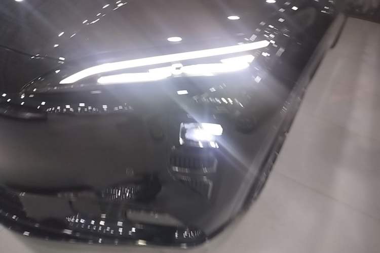 Used Hongqi Tiangong 08 2025 680 Ultra Four-Wheel-Drive Version Left Front Headlight