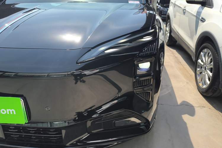 Used Hongqi Tiangong 08 2025 680 All-Wheel Drive Smart Selection Edition Left Front Headlight