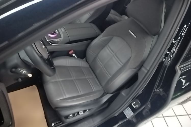 Used Hongqi Tiangong 08 2025 680 Ultra Four-Wheel-Drive Version Left Front Seat