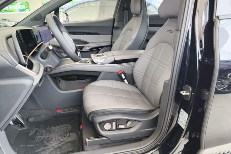 Used Hongqi Tiangong 08 2025 730 Max Rear-Drive Version Left Front Seat