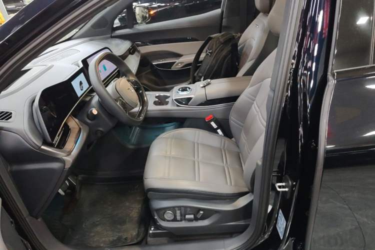 Used Hongqi Tiangong 08 2025 680 All-Wheel Drive Smart Selection Edition Left Front Seat