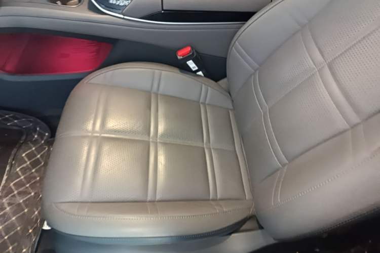 Used Hongqi Tiangong 08 2025 680 Ultra Four-Wheel-Drive Version Left Front Seat