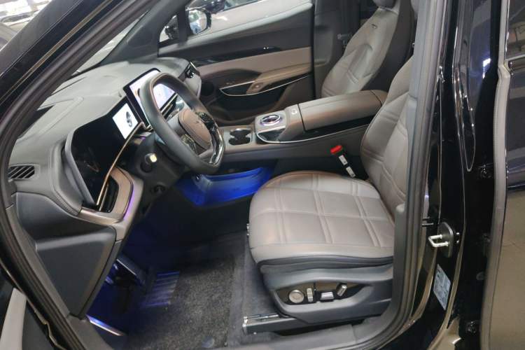 Used Hongqi Tiangong 08 2025 680 Ultra Four-Wheel-Drive Version Left Front Seat