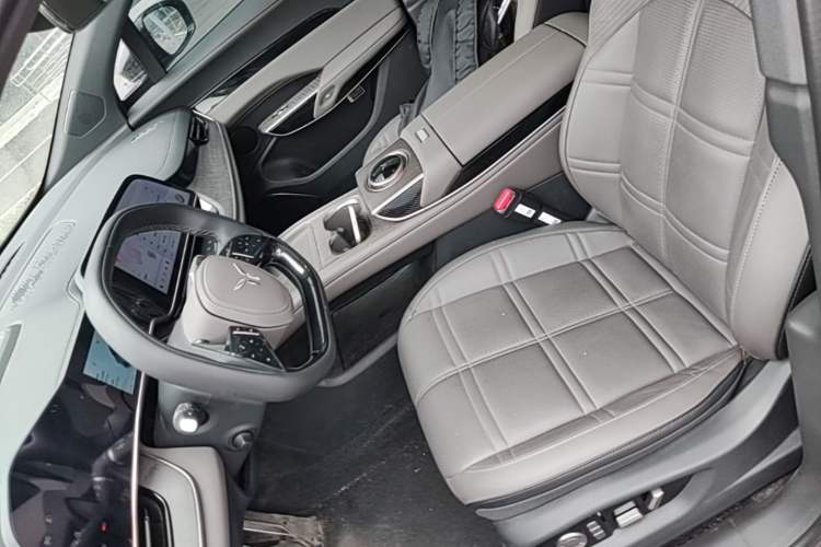 Used Hongqi Tiangong 08 2025 680 Ultra Four-Wheel-Drive Version Left Front Seat
