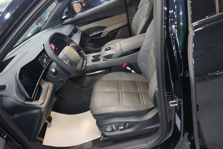 Used Hongqi Tiangong 08 2025 680 Ultra Four-Wheel-Drive Version Left Front Seat