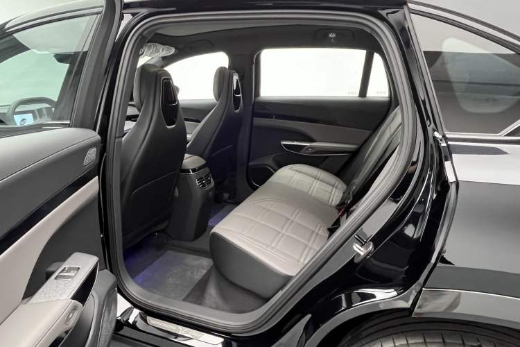 Used Hongqi Tiangong 08 2025 605 Pioneer Edition Left Rear Seat