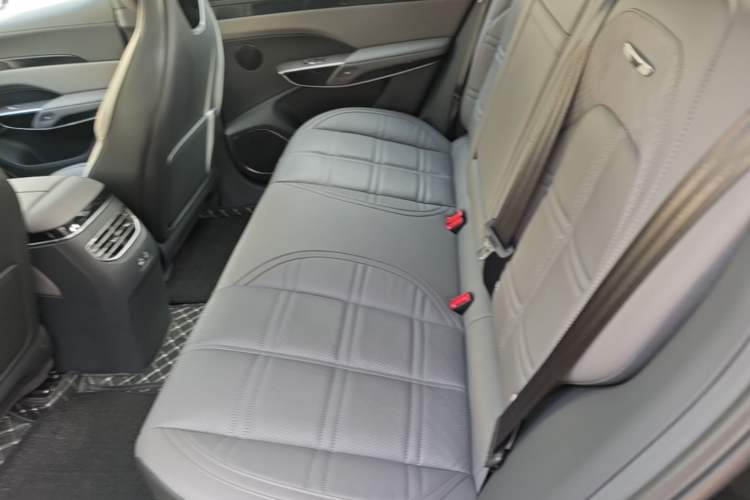 Used Hongqi Tiangong 08 2025 680 All-Wheel Drive Smart Selection Edition Left Rear Seat