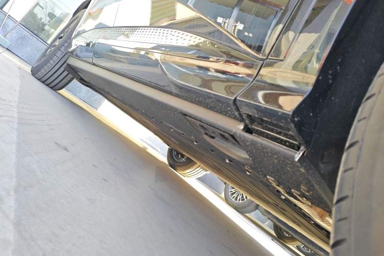 Used Hongqi Tiangong 08 2025 605 Pioneer Edition Right Side Sill