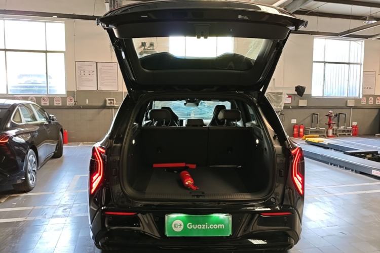 Used Hongqi Tiangong 08 2025 730 Max Rear-Drive Version Trunk