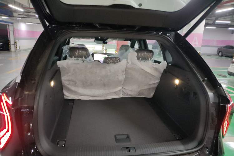 Used Hongqi Tiangong 08 2025 605 Pioneer Edition Trunk