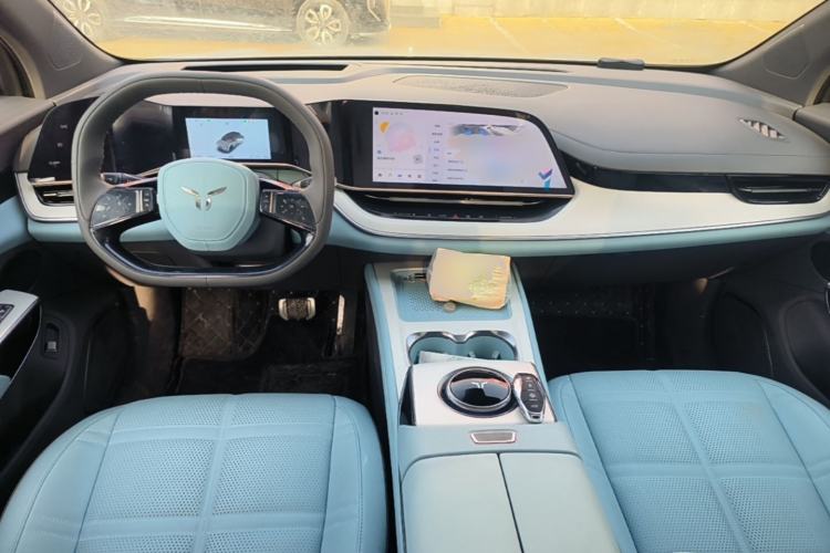 Used Hongqi Tiangong 08 2025 730 Smart Selection Edition Center Console